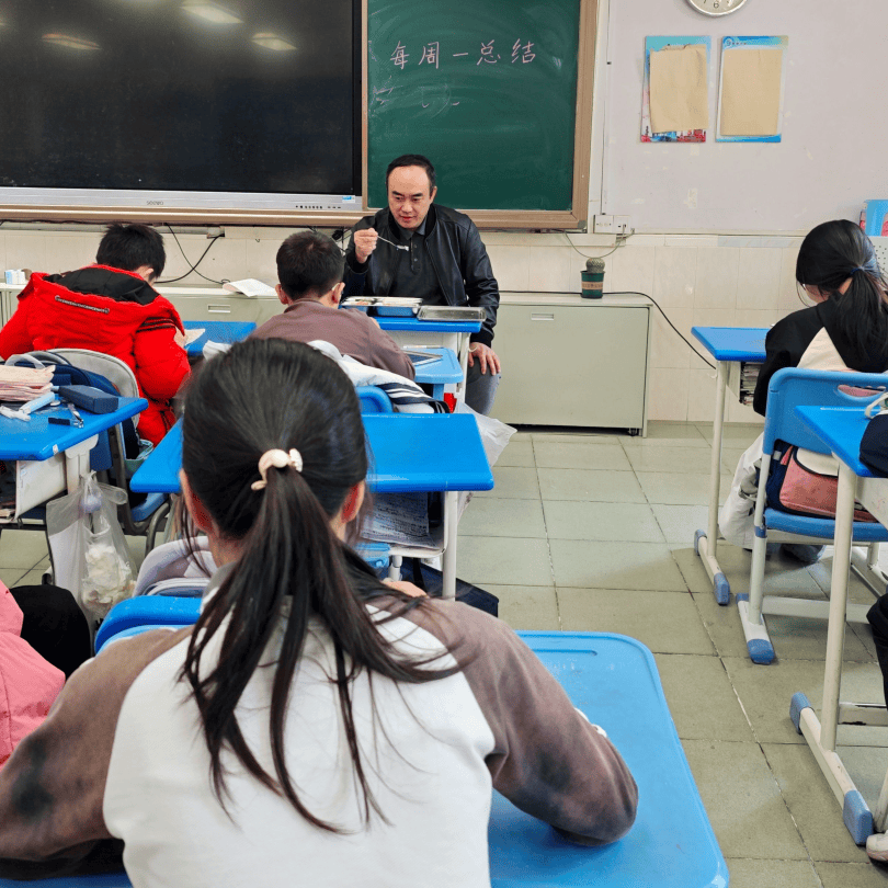 海周迹（202614-202619）第58期新葡京娱乐《解密儿童行为》：做扎根的父母·鉴(图6)